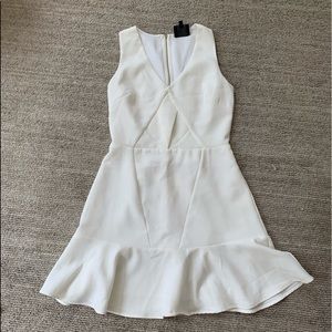 White cocktail dress Aryn K size M